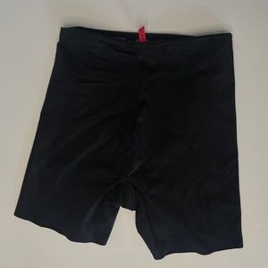 Spanx Slimpicity black smooth bike shorts M